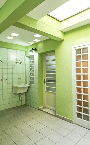 Casa para alugar com 90m², 3 quartos e sem vaga Casa para alugar com 90m², 3 quartos e sem vagaÁrea de Serviço