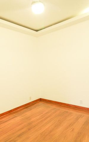 Casa para alugar com 90m², 3 quartos e sem vaga Casa para alugar com 90m², 3 quartos e sem vagaSala