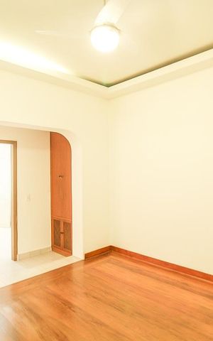 Casa para alugar com 90m², 3 quartos e sem vaga Casa para alugar com 90m², 3 quartos e sem vagaSala
