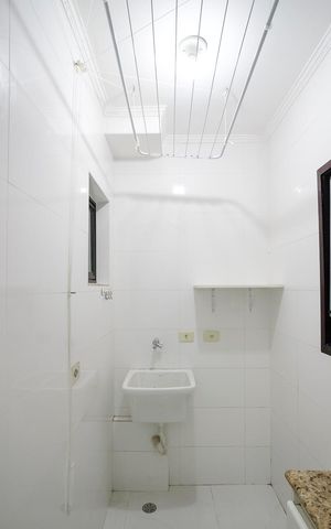 Apartamento para alugar com 74m², 2 quartos e 1 vagaÁrea de serviço