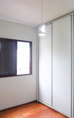 Apartamento para alugar com 74m², 2 quartos e 1 vagaQuarto