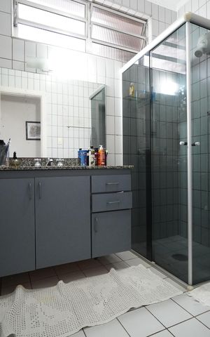 Casa à venda com 250m², 4 quartos e 3 vagasBanheiro 2
