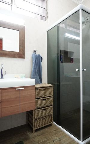 Casa à venda com 250m², 4 quartos e 3 vagasBanheiro