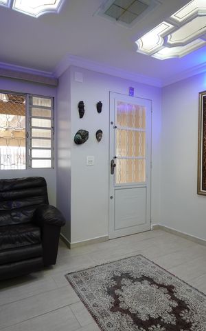 Casa à venda com 250m², 4 quartos e 3 vagasEntrada