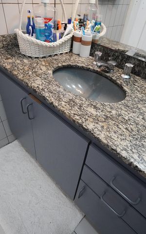 Casa à venda com 250m², 4 quartos e 3 vagasSuíte