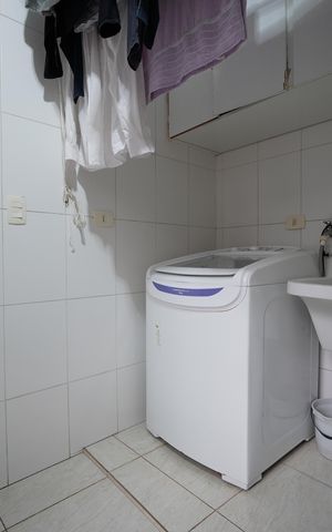 Casa à venda com 250m², 4 quartos e 3 vagasÁrea de Serviço