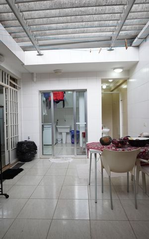 Casa à venda com 250m², 4 quartos e 3 vagasQuintal