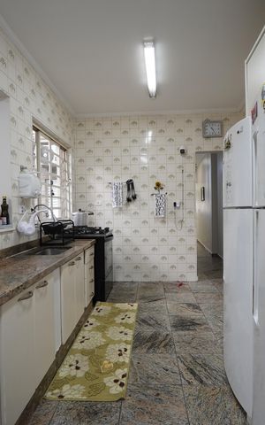 Casa à venda com 250m², 4 quartos e 3 vagasCozinha