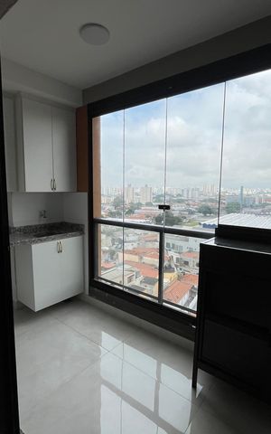 Apartamento à venda com 39m², 2 quartos e 1 vaga Apartamento à venda com 39m², 2 quartos e 1 vagaVaranda