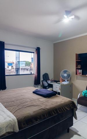 Casa à venda com 312m², 3 quartos e 2 vagas Casa à venda com 312m², 3 quartos e 2 vagasQuarto 3