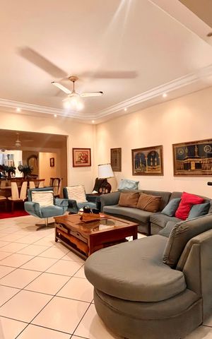 Apartamento à venda com 143m², 3 quartos e 1 vaga
