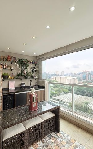 Apartamento para alugar com 68m², 2 quartos e 1 vaga Apartamento para alugar com 68m², 2 quartos e 1 vagaVaranda