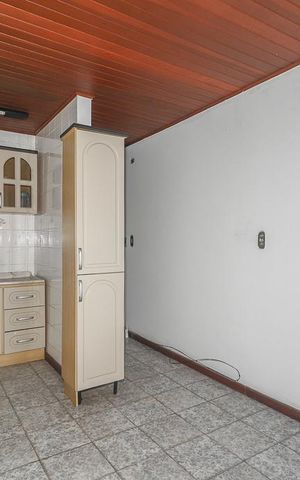 Apartamento à venda com 70m², 2 quartos e 2 vagasSala / Cozinha
