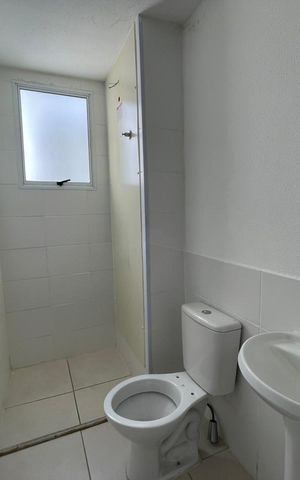Apartamento à venda com 55m², 2 quartos e 1 vaga Apartamento à venda com 55m², 2 quartos e 1 vagaBanheiro