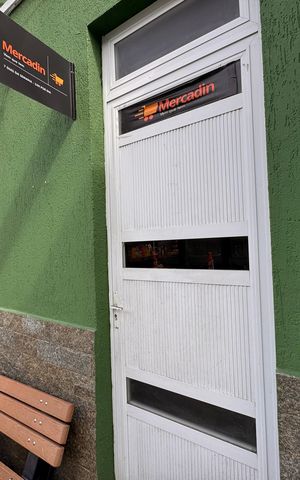 Casa de condomínio à venda com 220m², 3 quartos e sem vaga Casa de condomínio à venda com 220m², 3 quartos e sem vagaÁrea comum