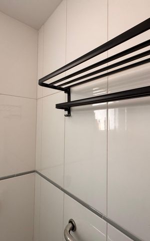 Casa de condomínio à venda com 220m², 3 quartos e sem vaga Casa de condomínio à venda com 220m², 3 quartos e sem vagaSuíte 3 - Banheiro