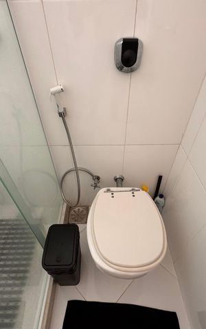 Casa de condomínio à venda com 220m², 3 quartos e sem vaga Casa de condomínio à venda com 220m², 3 quartos e sem vagaSuíte 3 - Banheiro