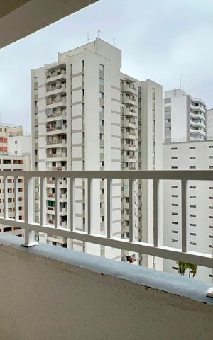 Studio para alugar com 30m², 1 quarto e sem vaga Studio para alugar com 30m², 1 quarto e sem vagaVaranda
