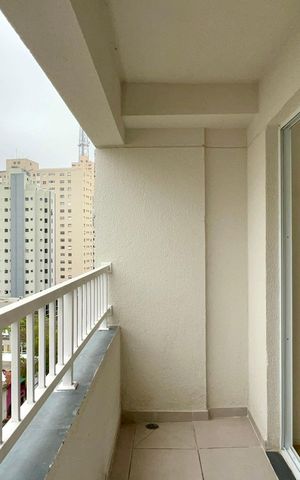 Studio para alugar com 30m², 1 quarto e sem vaga Studio para alugar com 30m², 1 quarto e sem vagaVaranda