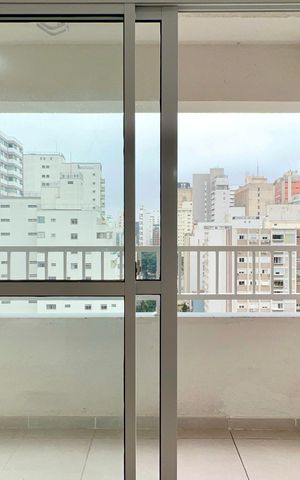 Studio para alugar com 30m², 1 quarto e sem vaga Studio para alugar com 30m², 1 quarto e sem vagaVaranda