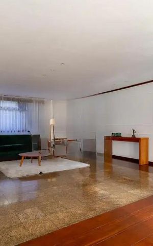 Apartamento à venda com 156m², 3 quartos e 2 vagas