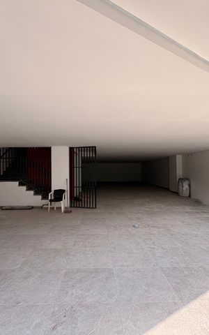 Apartamento à venda com 105m², 2 quartos e 2 vagas Apartamento à venda com 105m², 2 quartos e 2 vagasGaragem