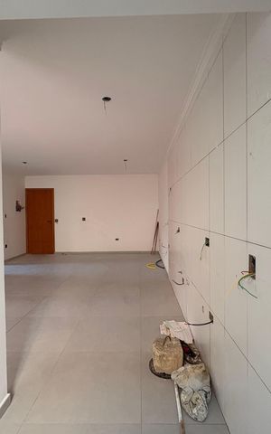 Apartamento à venda com 105m², 2 quartos e 2 vagas Apartamento à venda com 105m², 2 quartos e 2 vagasCozinha