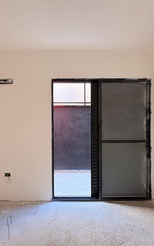 Apartamento à venda com 105m², 2 quartos e 2 vagas Apartamento à venda com 105m², 2 quartos e 2 vagasSuite