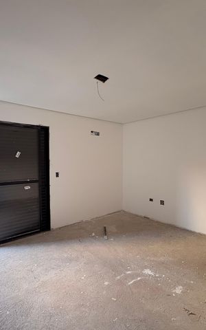 Apartamento à venda com 105m², 2 quartos e 2 vagas Apartamento à venda com 105m², 2 quartos e 2 vagasQuarto 1