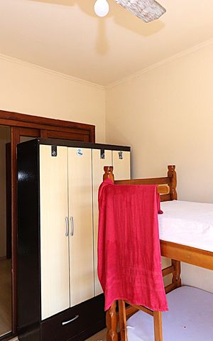 Casa à venda com 300m², 7 quartos e 4 vagasQuarto 6