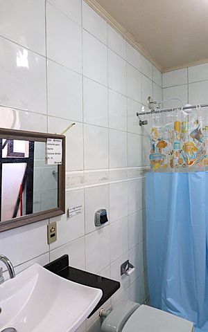 Casa à venda com 300m², 7 quartos e 4 vagasBanheiro social