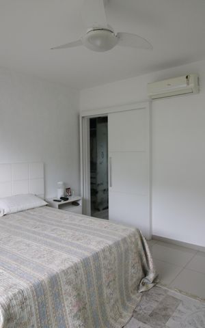 Casa de condomínio à venda com 490m², 4 quartos e 2 vagasSuíte 3