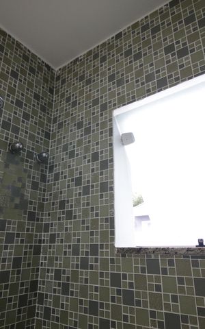 Casa de condomínio à venda com 490m², 4 quartos e 2 vagasBanheiro da Suíte 2