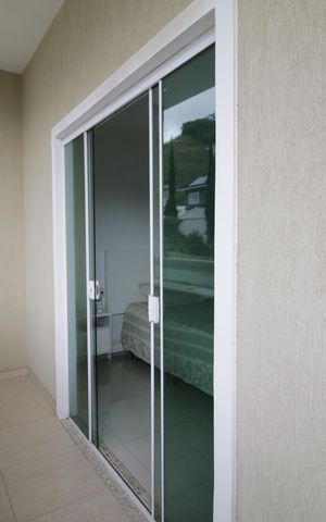 Casa de condomínio à venda com 490m², 4 quartos e 2 vagasVaranda da suíte 3