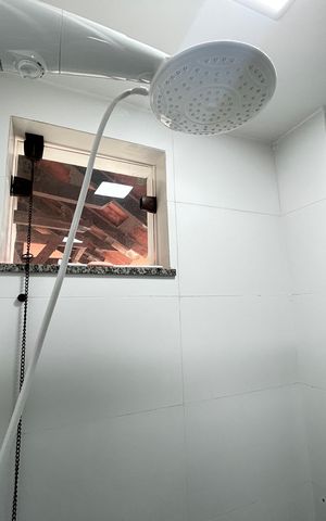 Casa para alugar com 461m², 8 quartos e 5 vagasBanheiro Social 1