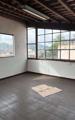 Casa para alugar com 461m², 8 quartos e 5 vagasTerraço