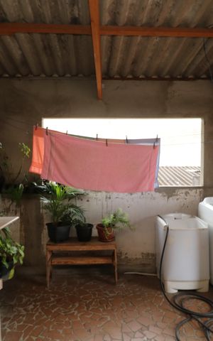 Casa à venda com 120m², 4 quartos e sem vagaÁrea de Serviço
