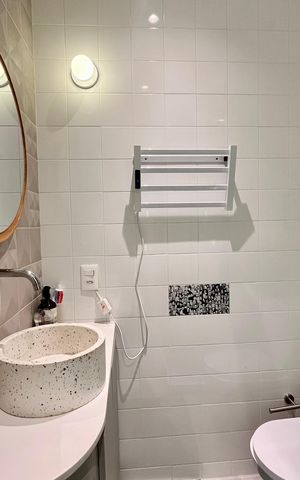 Apartamento à venda com 80m², 1 quarto e sem vaga Apartamento à venda com 80m², 1 quarto e sem vagaBanheiro social