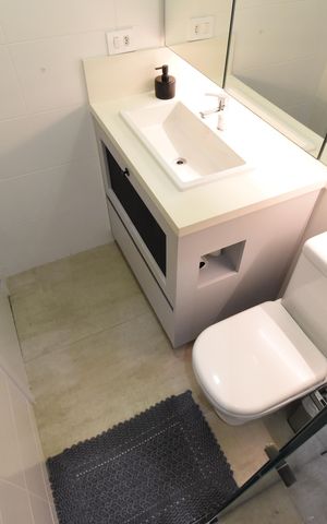 Apartamento à venda com 96m², 2 quartos e 2 vagasBanheiro social