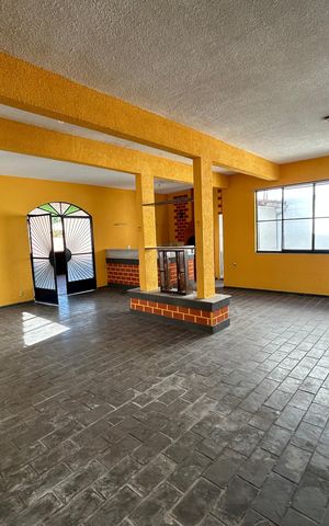 Casa à venda com 327m², 4 quartos e 1 vagaTerraço