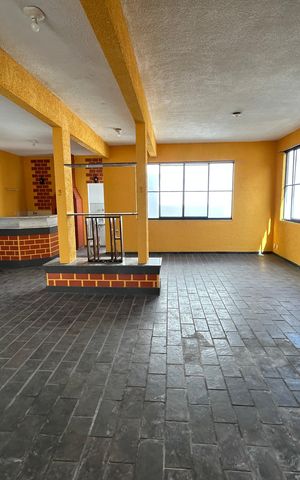 Casa à venda com 327m², 4 quartos e 1 vagaTerraço