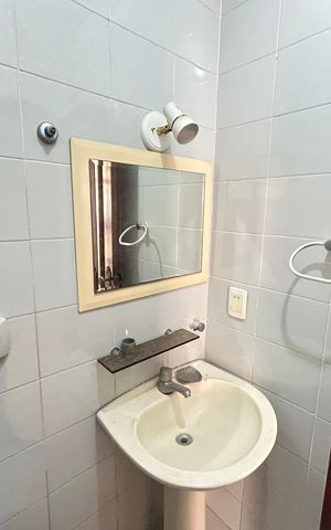 Casa à venda com 327m², 4 quartos e 1 vagaLavabo 1