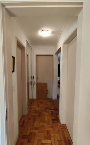 Apartamento à venda com 77m², 2 quartos e 2 vagasCorredor