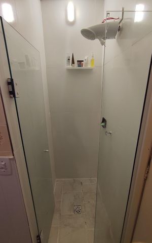 Apartamento à venda com 77m², 2 quartos e 2 vagasBanheiro