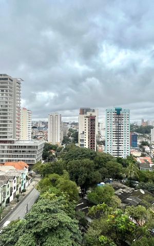 Apartamento à venda com 43m², 1 quarto e 1 vaga Apartamento à venda com 43m², 1 quarto e 1 vagaVista da Varanda