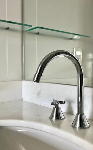Apartamento à venda com 43m², 1 quarto e 1 vaga Apartamento à venda com 43m², 1 quarto e 1 vagaBanheiro da Suíte