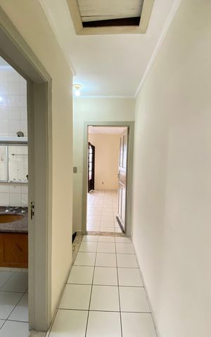 Casa para alugar com 100m², 3 quartos e 2 vagas Casa para alugar com 100m², 3 quartos e 2 vagasCorredor - Quartos