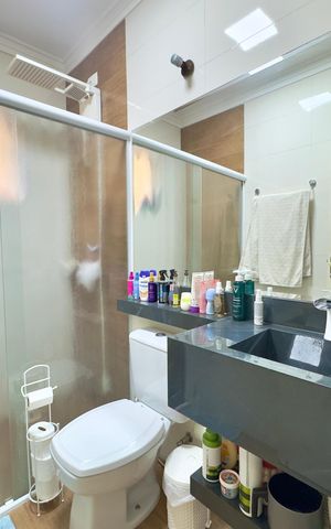 Casa à venda com 200m², 4 quartos e 2 vagas Casa à venda com 200m², 4 quartos e 2 vagasBanheiro 4