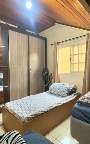 Casa à venda com 200m², 4 quartos e 2 vagas Casa à venda com 200m², 4 quartos e 2 vagasQuarto 4