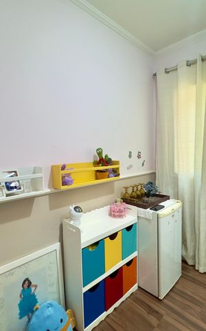 Casa à venda com 200m², 4 quartos e 2 vagas Casa à venda com 200m², 4 quartos e 2 vagasQuarto 1